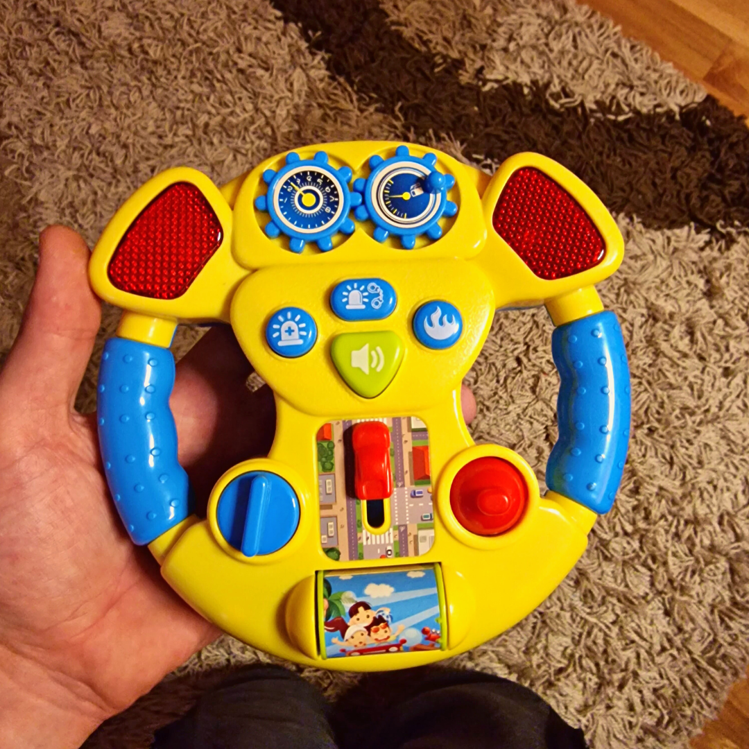 Svetleći Volan – Prva vožnja za klince!